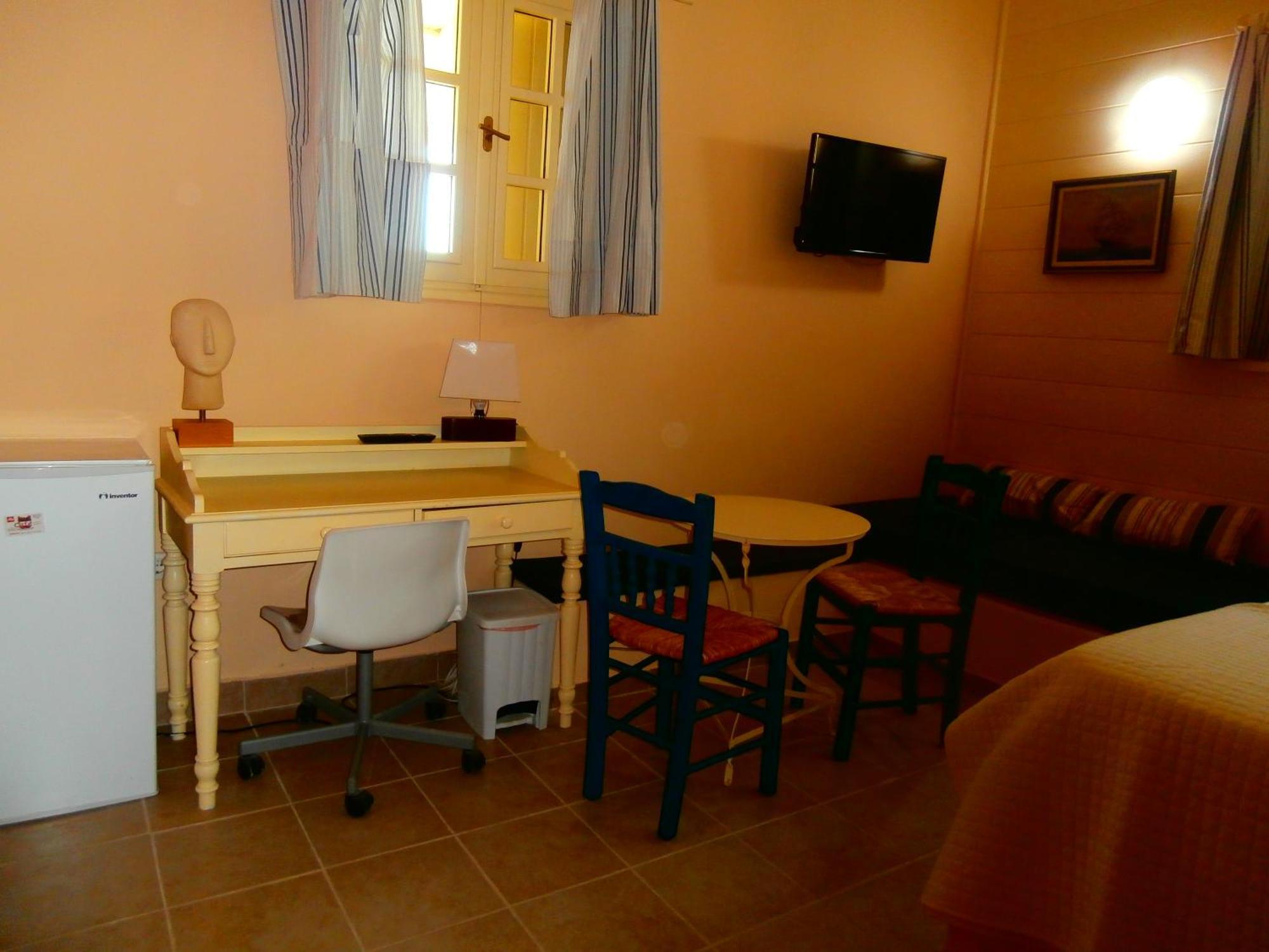 Villa Tzortzakos By Holiday Homes Mavrovoúnion Eksteriør bilde